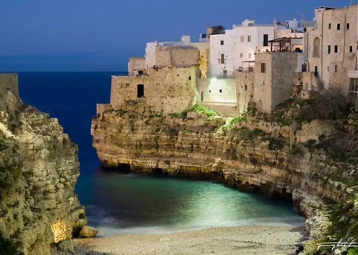 펜션 Per Vacanze Torre Incina 폴리나노 아마레