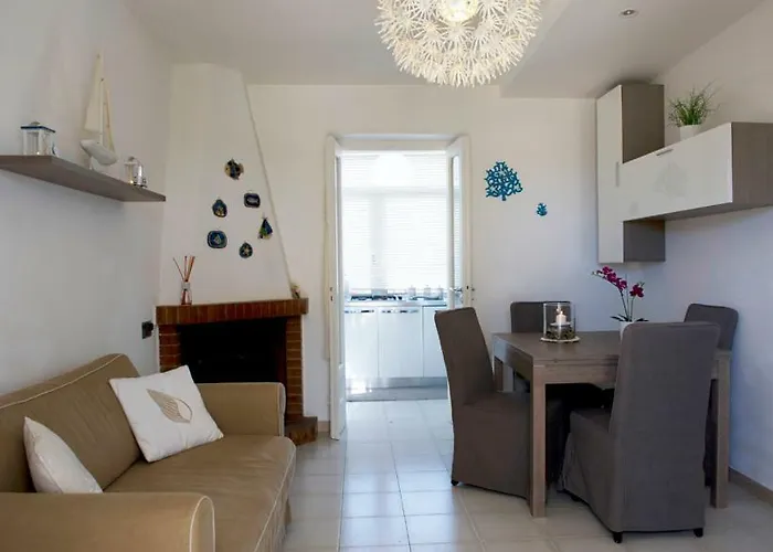 Per Vacanze Torre Incina 펜션